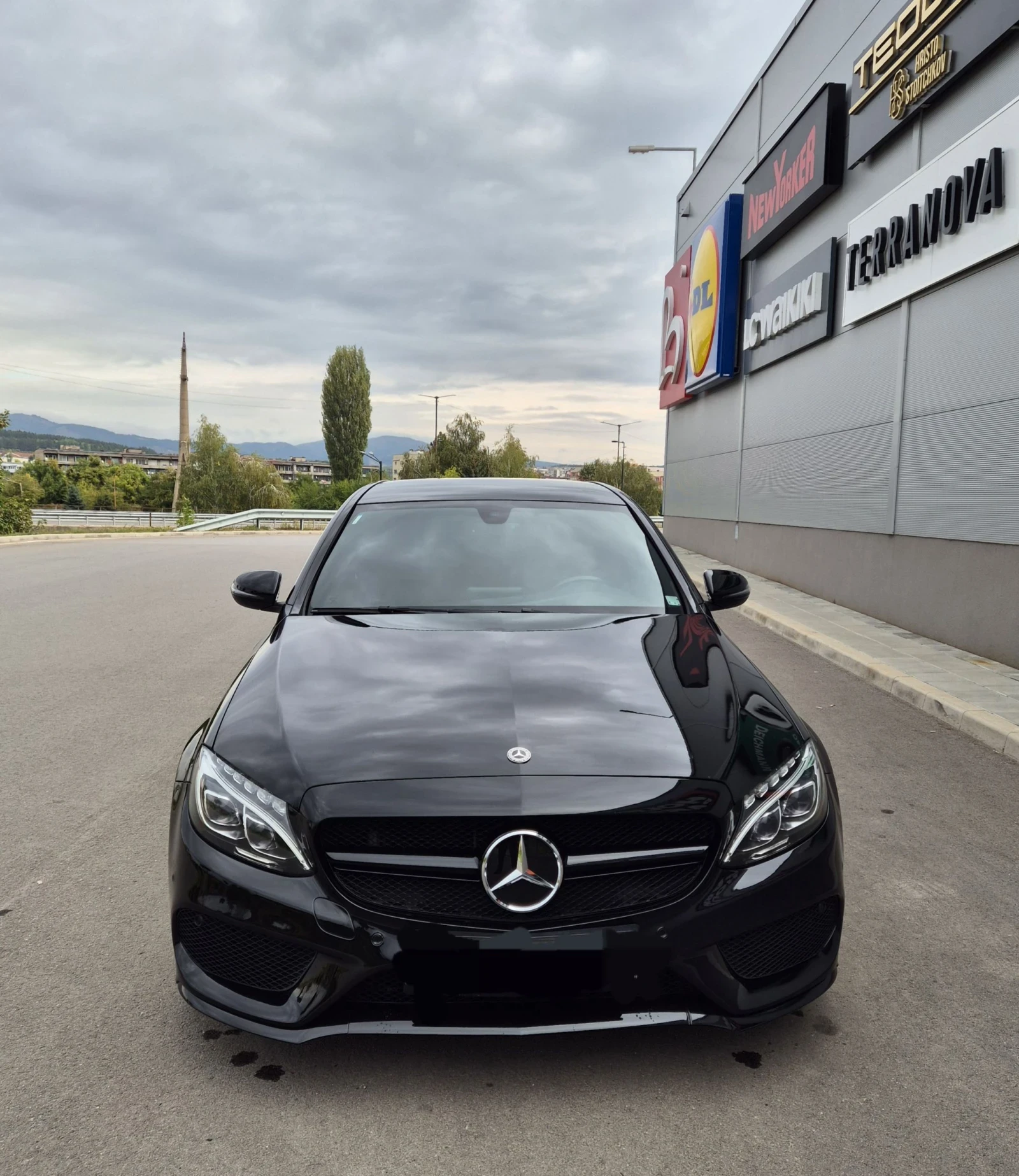 Mercedes-Benz C 220 AMG, снимка 1