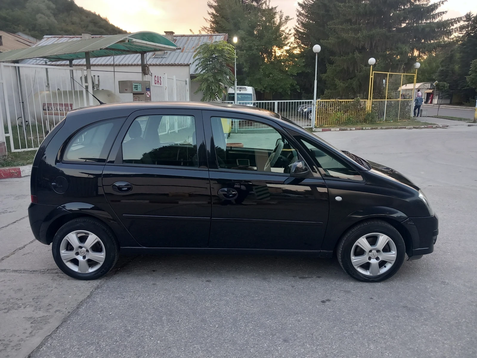 Opel Meriva 1.6I-EDITION  - изображение 7