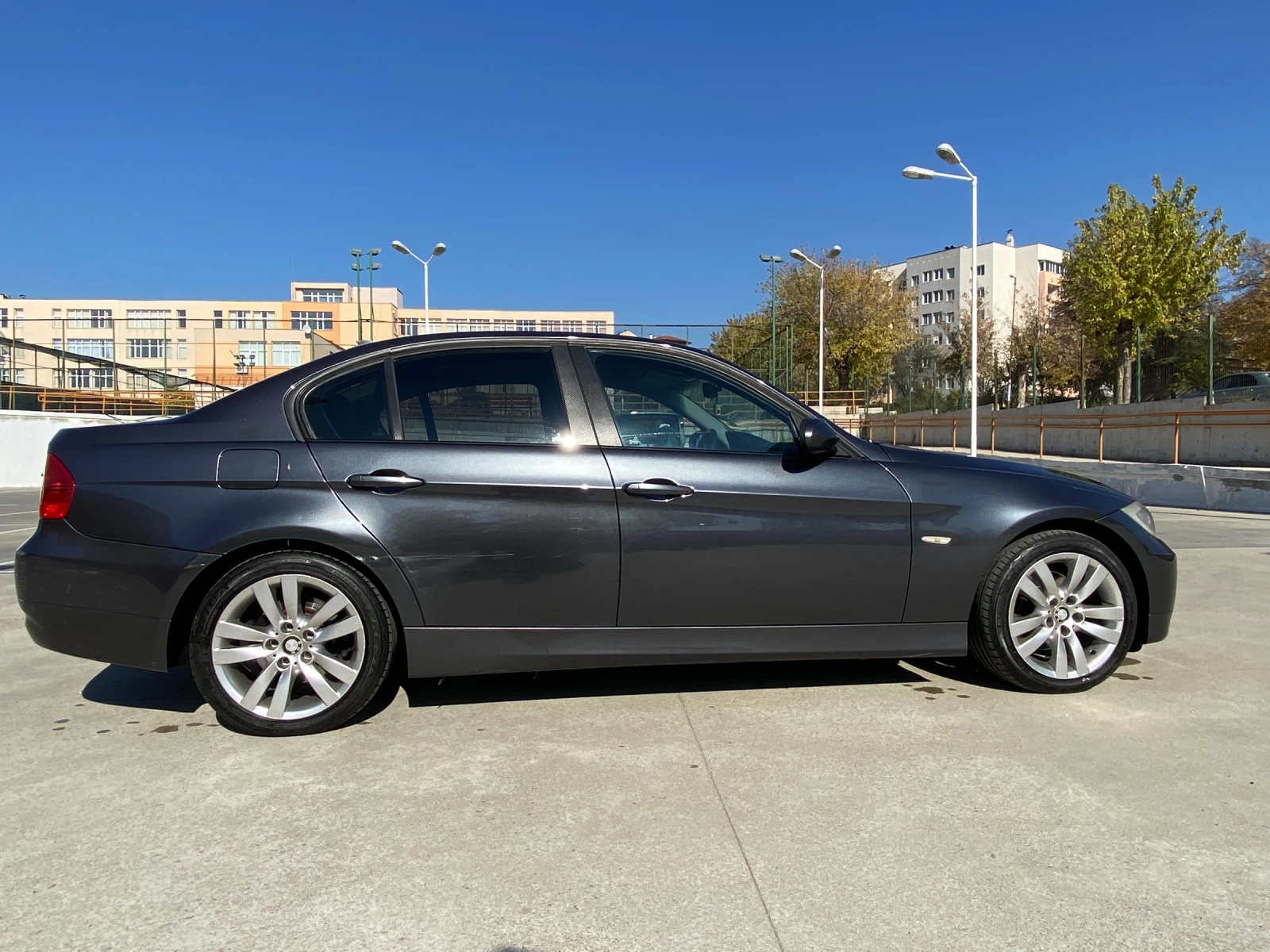 BMW 320 BMW 320d 2008г. 177кс. Автоматик - изображение 5
