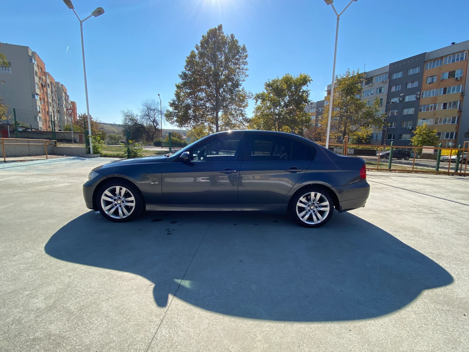 BMW 320 BMW 320d 2008г. 177кс. Автоматик - изображение 9
