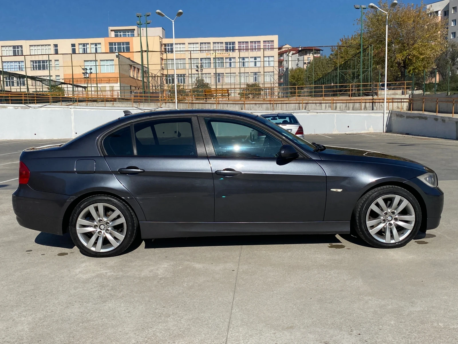 BMW 320 BMW 320d 2008г. 177кс. Автоматик - изображение 10