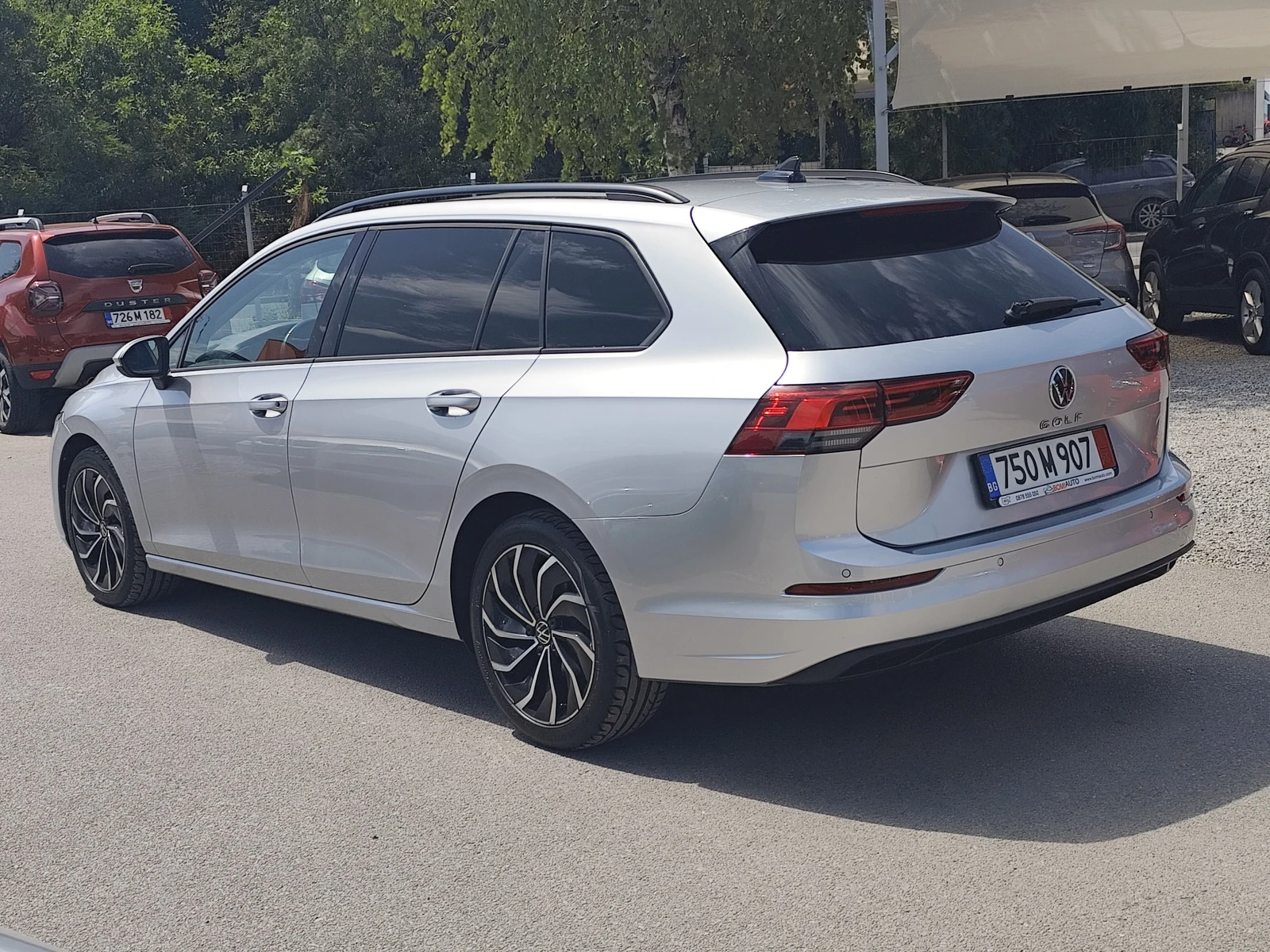VW Golf 8* 2.0TDi* DSG* DISTRONIC* VIRTUAL* CARPLAY* LED*  - изображение 4