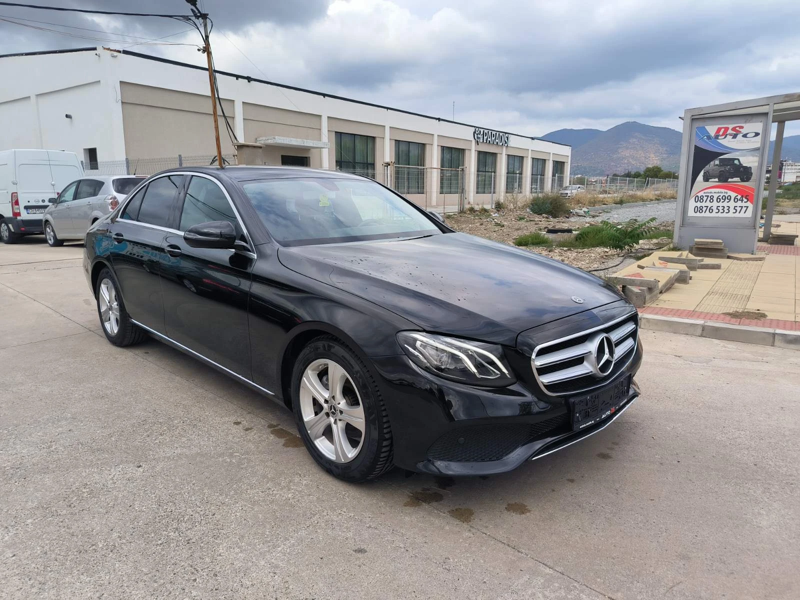 Mercedes-Benz E 200 2.0d-Navi-Kamera-Euro-6C - изображение 3
