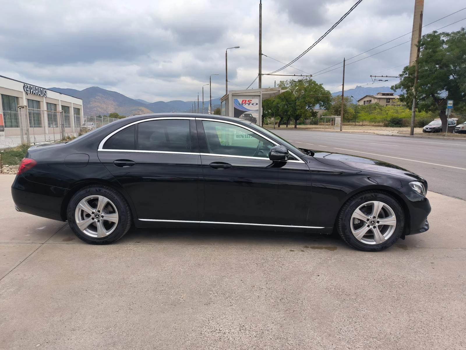 Mercedes-Benz E 200 2.0d-Navi-Kamera-Euro-6C - изображение 4
