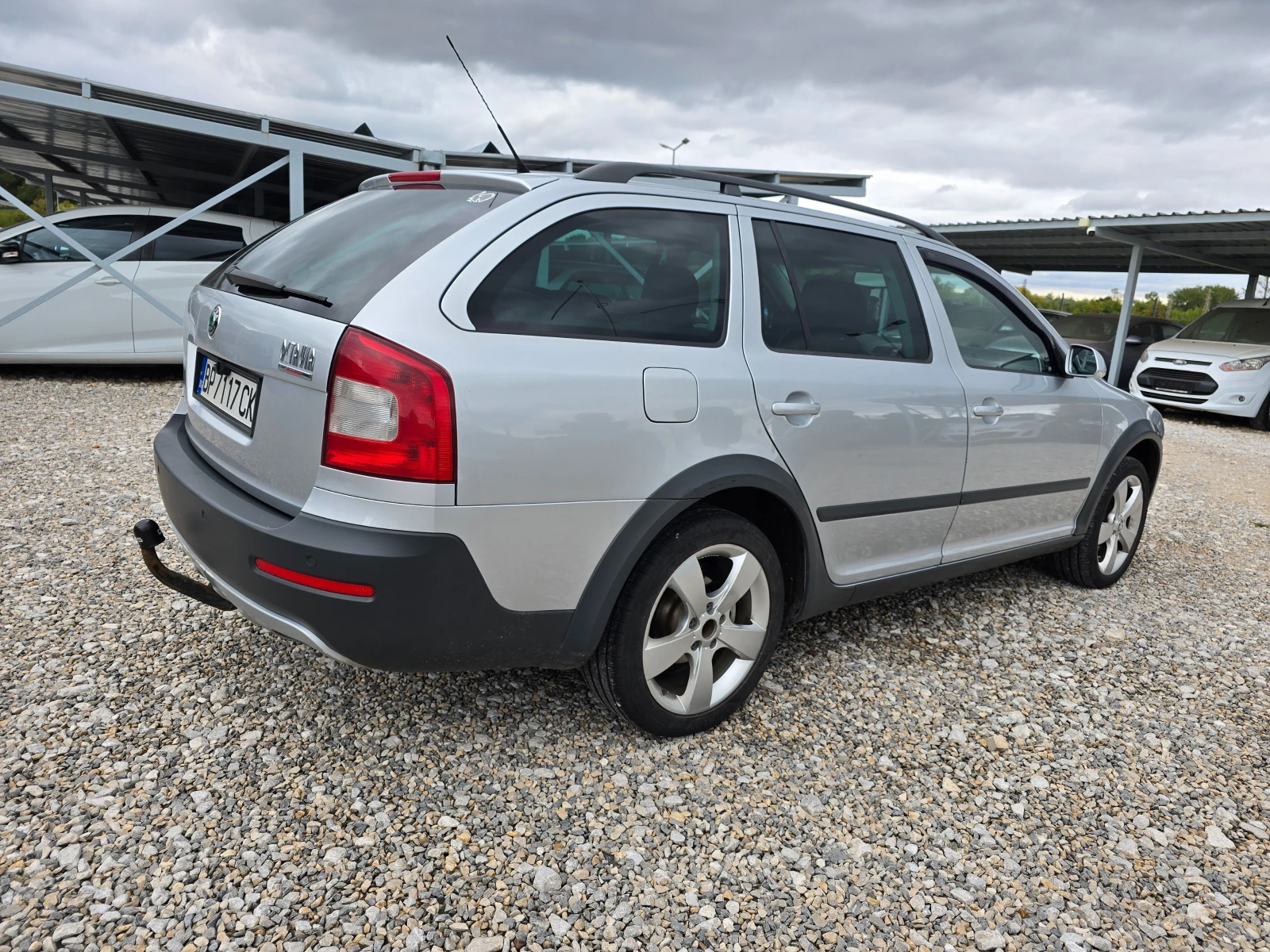 Skoda Octavia 2.0TDI 140кс SCOUT - изображение 5