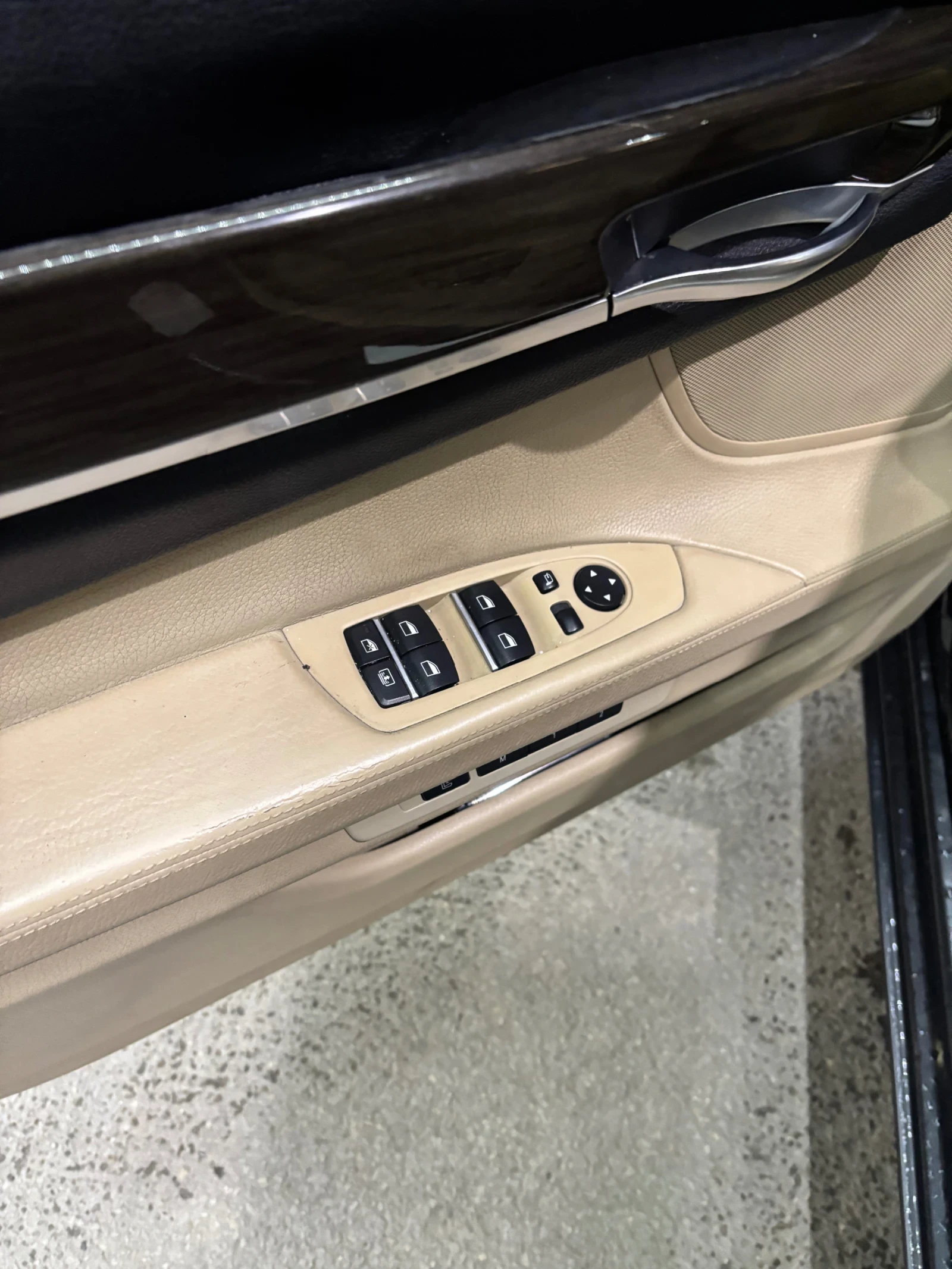 BMW 730  - изображение 8