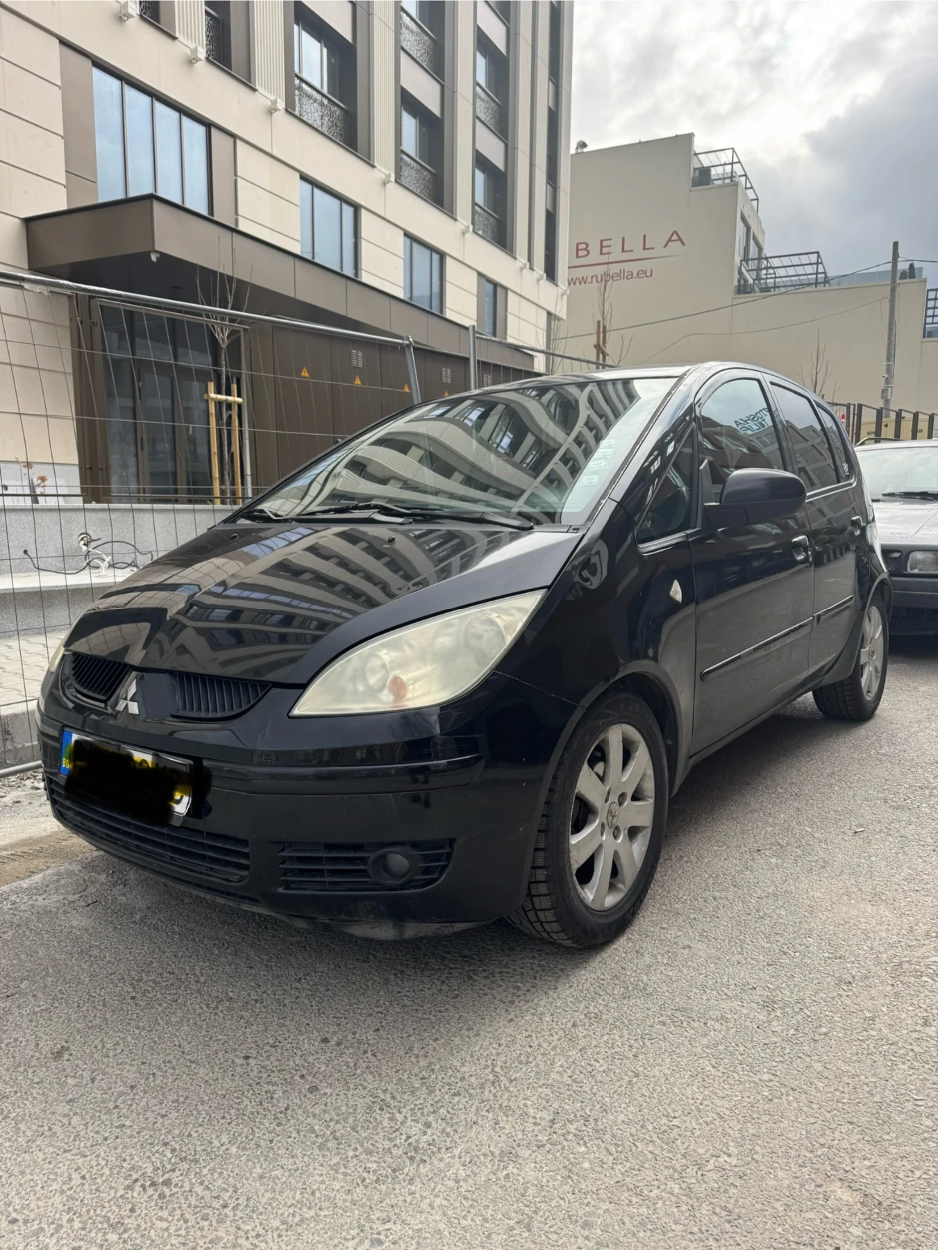 Mitsubishi Colt  - изображение 2