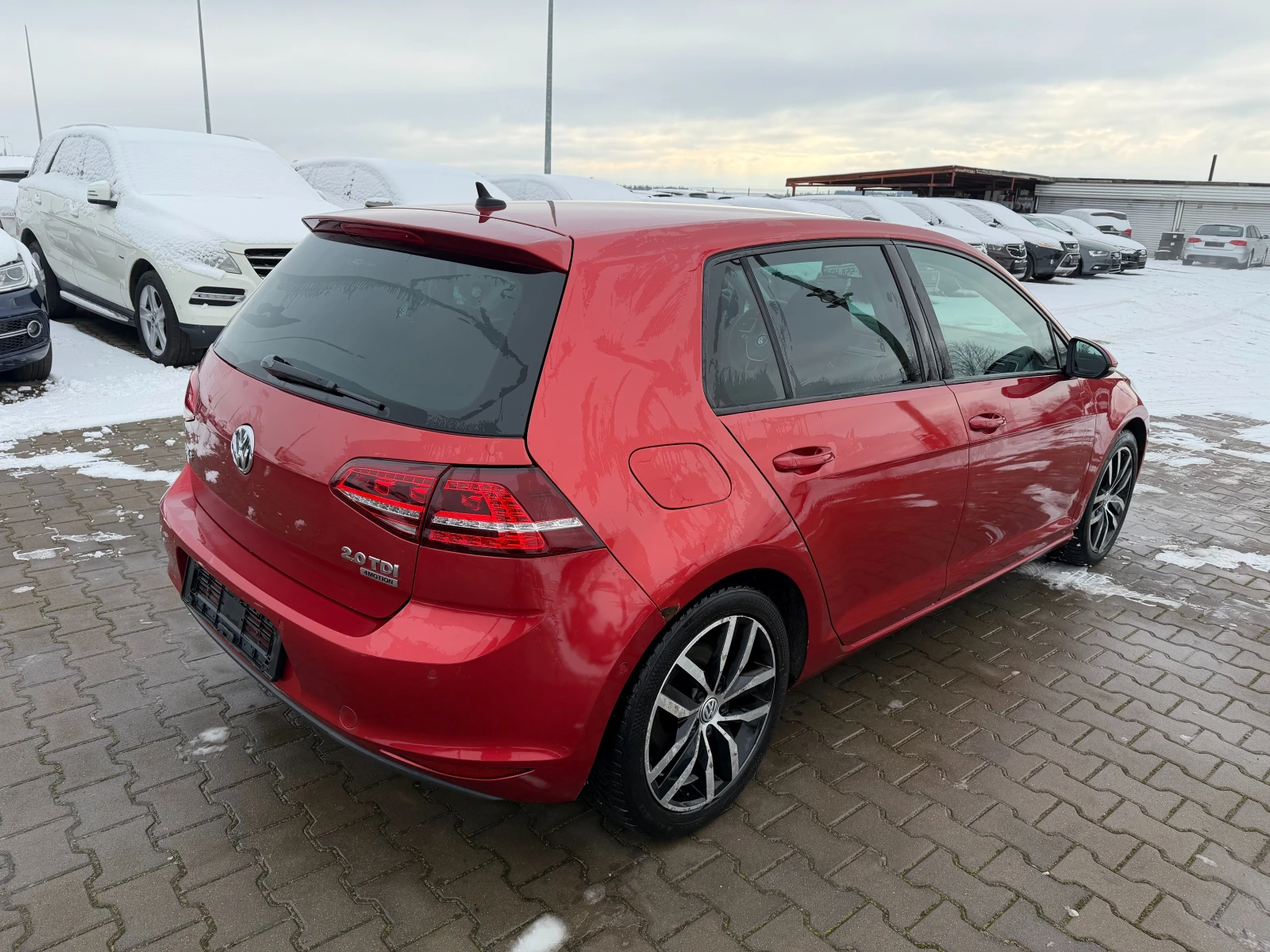 VW Golf 2.0TDI 4MOTION NAVI/KAMERA EURO 6 - изображение 6