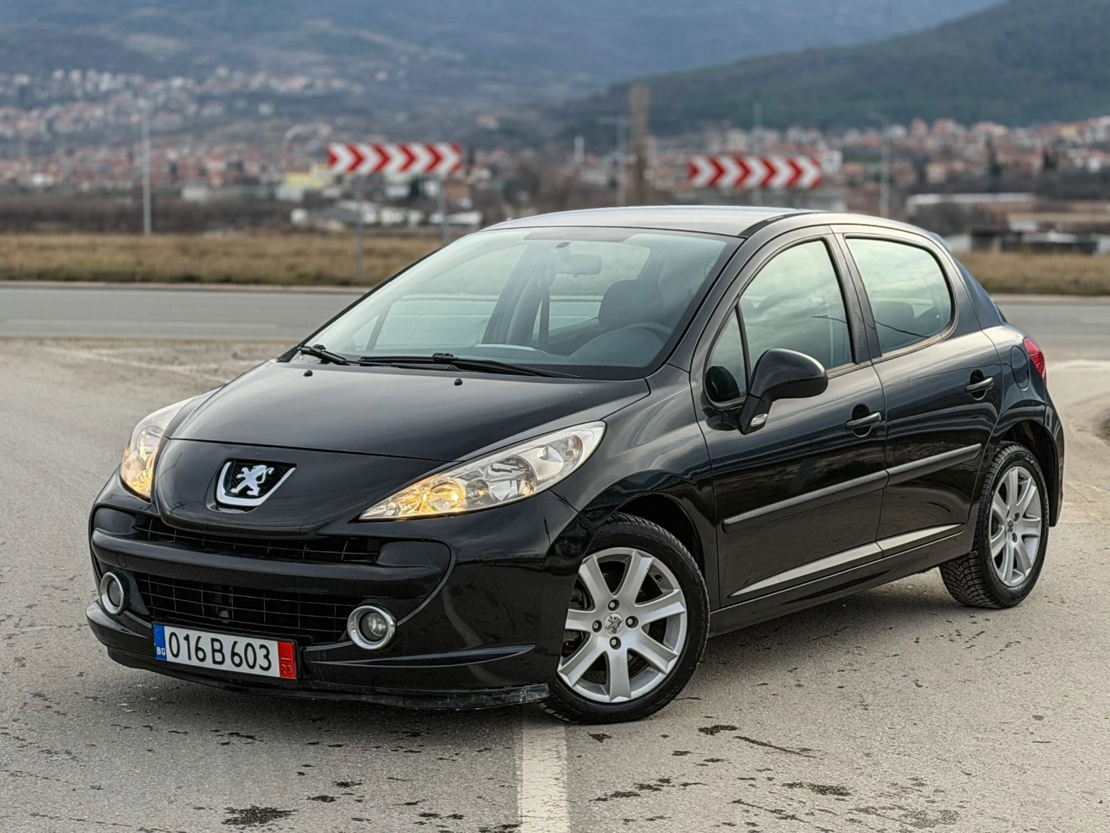 Peugeot 207 1.6 HDI 110 к.с. - изображение 3