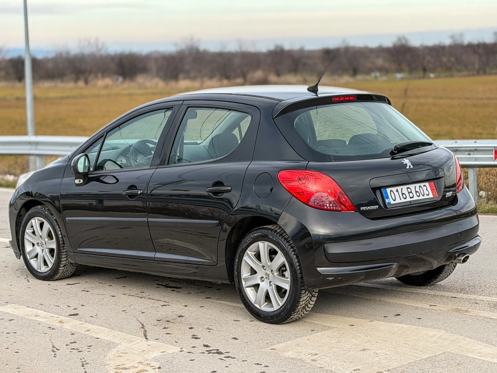 Peugeot 207 1.6 HDI 110 к.с. - изображение 5