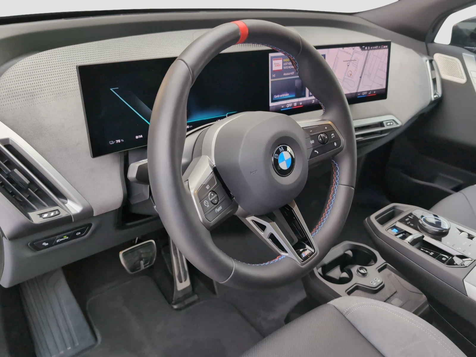 BMW iX M70* XDRIVE* FACELIFT* SKY LOUNGE* B&W* �������� | Mobile.bg � ����������� 7