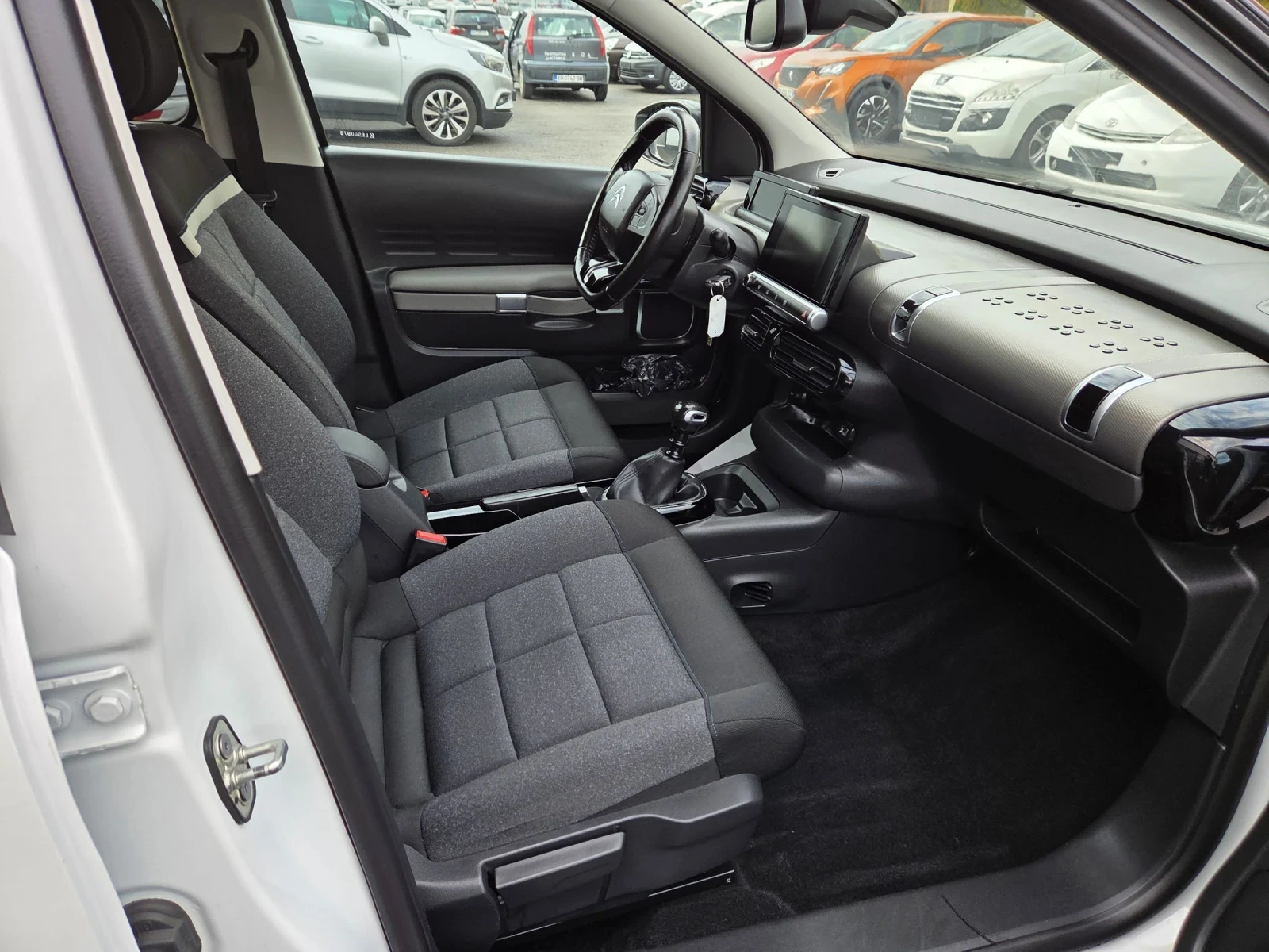 Citroen C4 Cactus 2018г./ EURO6/ 1.6HDI - изображение 5