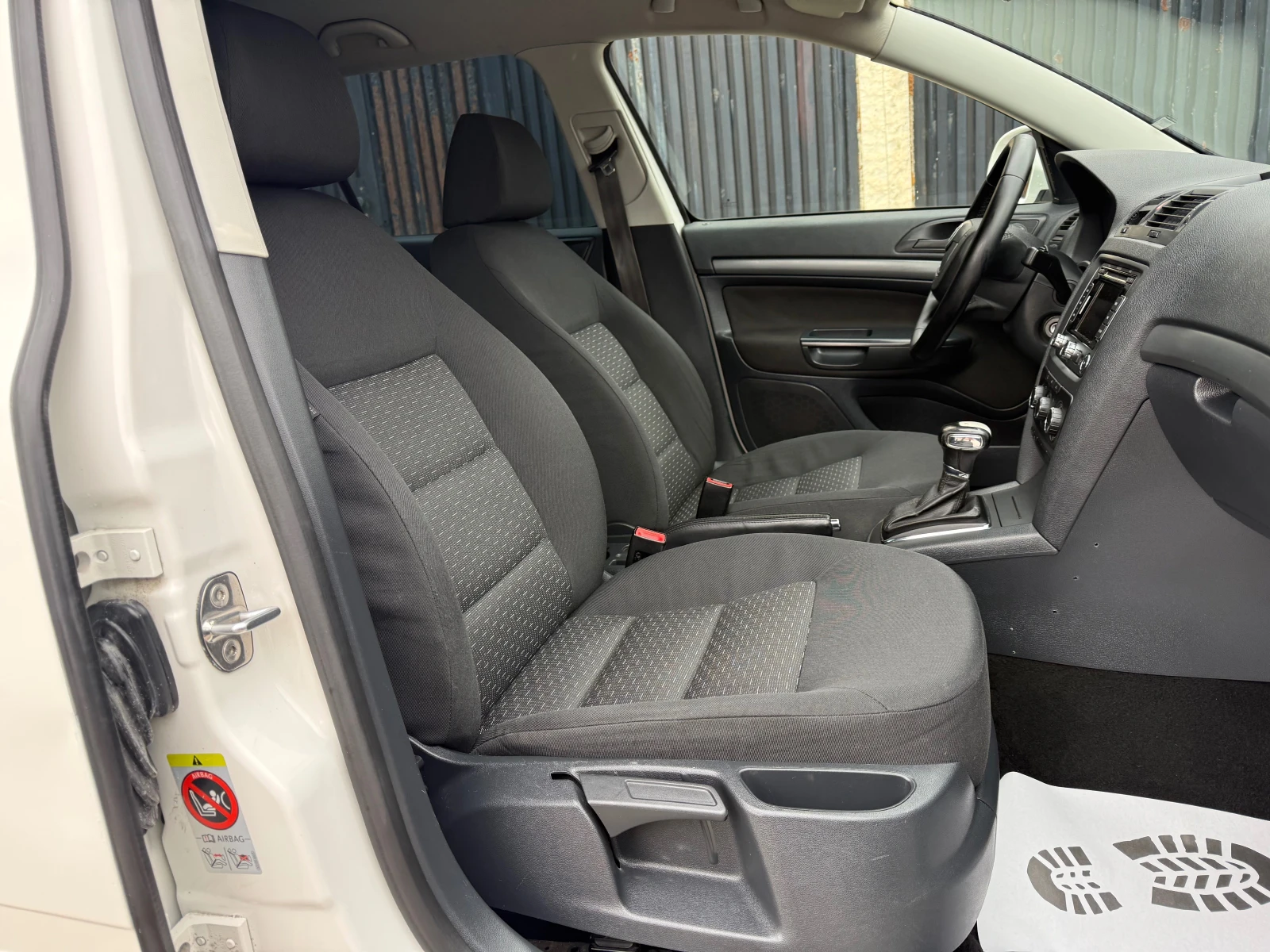 Skoda Octavia 1.4tsi DSG Navi Paktrinik  - изображение 8