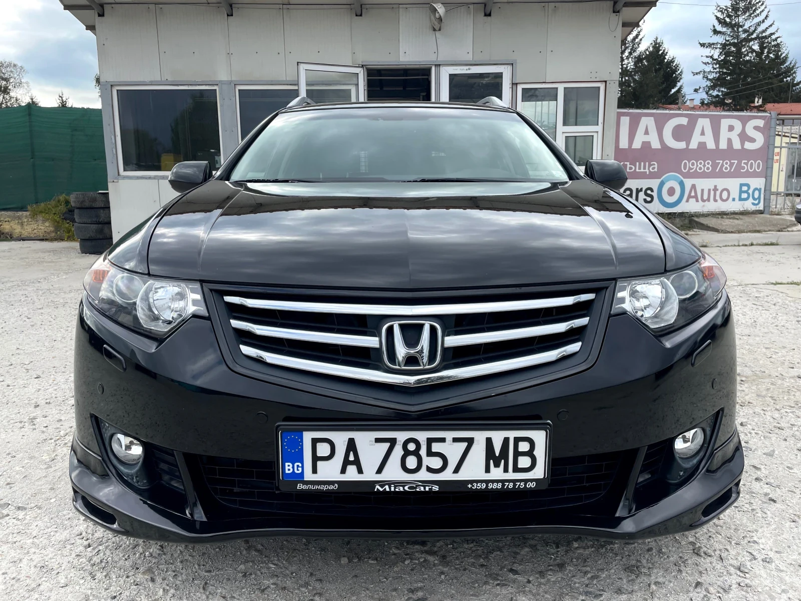 Honda Accord Tourer 2.2 i-DTEC 150к.с. Type S, снимка 2 - Автомобили и джипове - 53774520