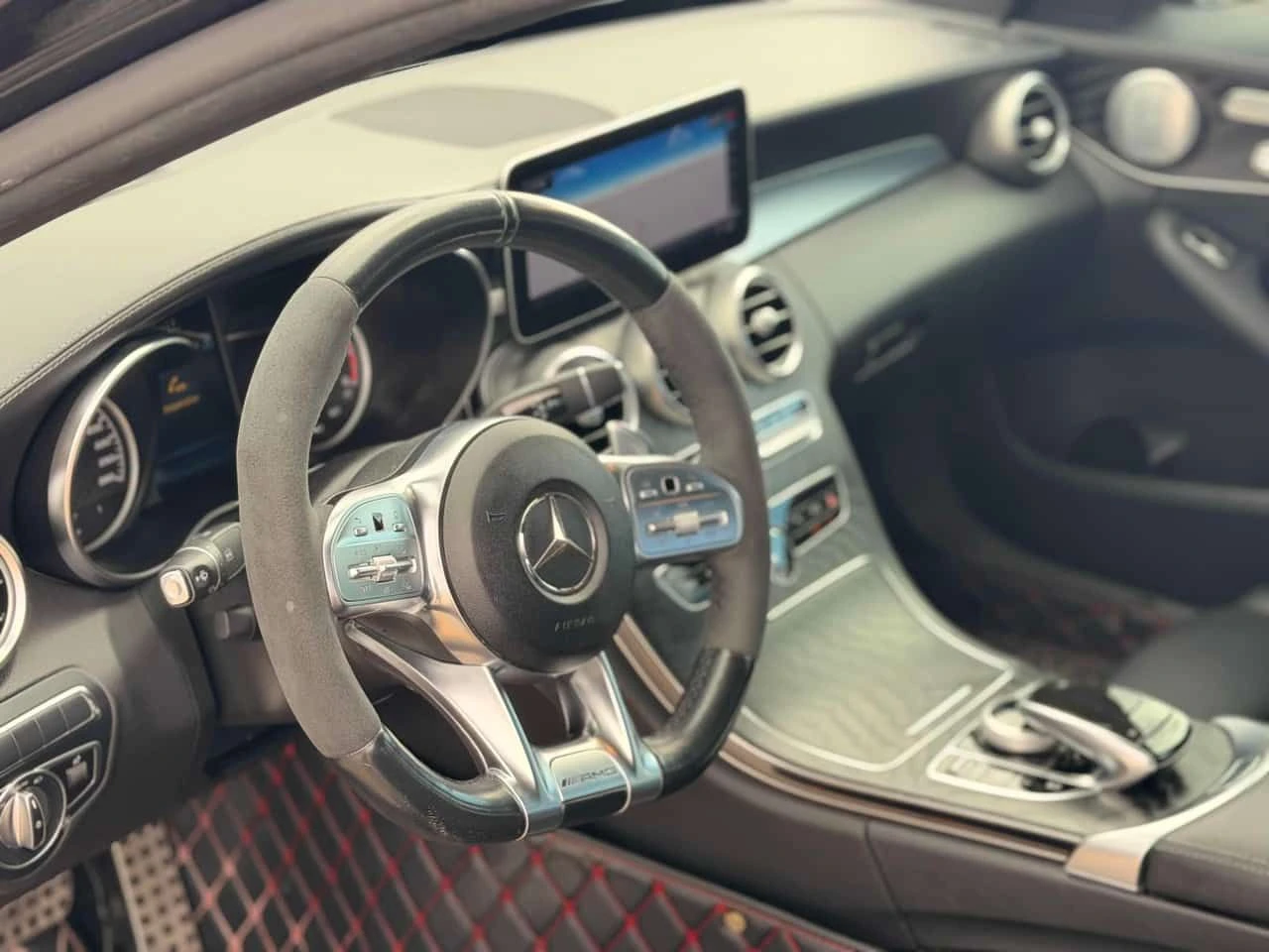 Mercedes-Benz C 43 AMG CARFAX/360/PANO/ПОДГРЕВИ, снимка 8 - Автомобили и джипове - 53821389