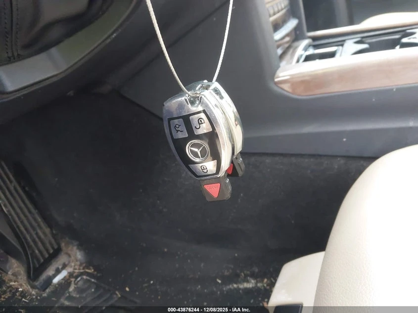 Mercedes-Benz E 350 3.5L V-6 DOHC, VVT, 268HP Rear Wheel Drive, снимка 11 - Автомобили и джипове - 53877633