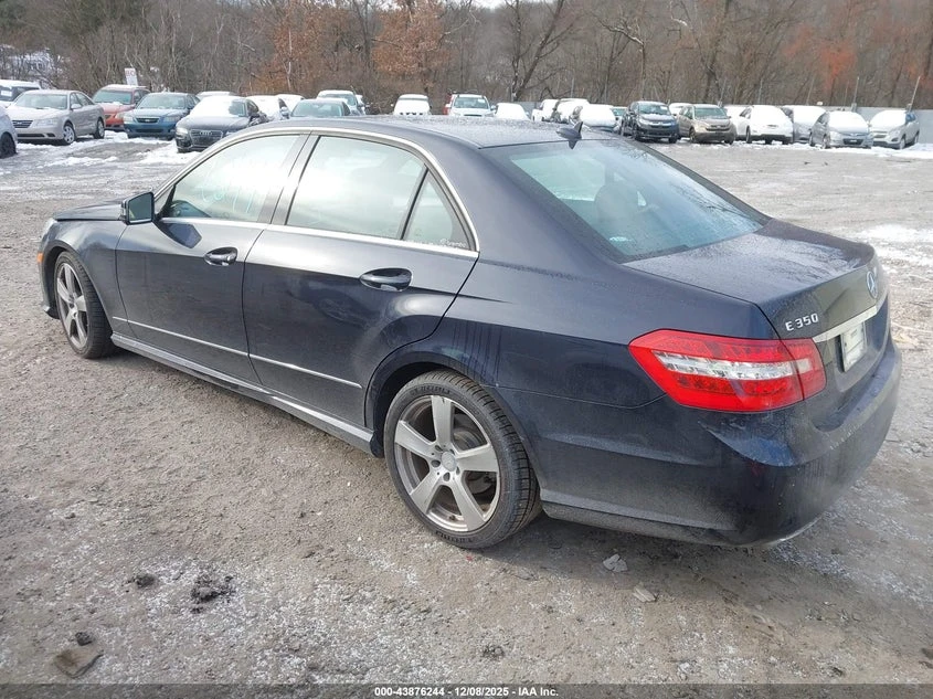 Mercedes-Benz E 350 3.5L V-6 DOHC, VVT, 268HP Rear Wheel Drive, снимка 3 - Автомобили и джипове - 53877633