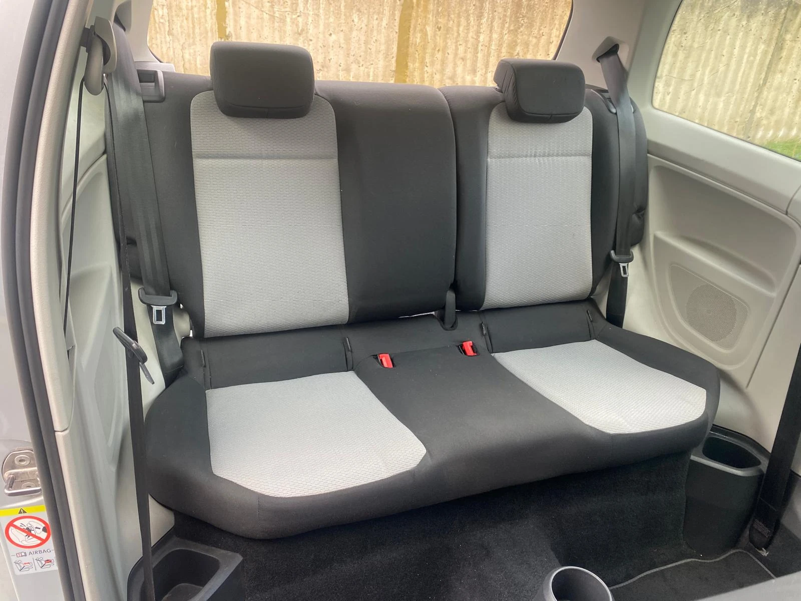 Seat Mii, снимка 12 - Автомобили и джипове - 54016999