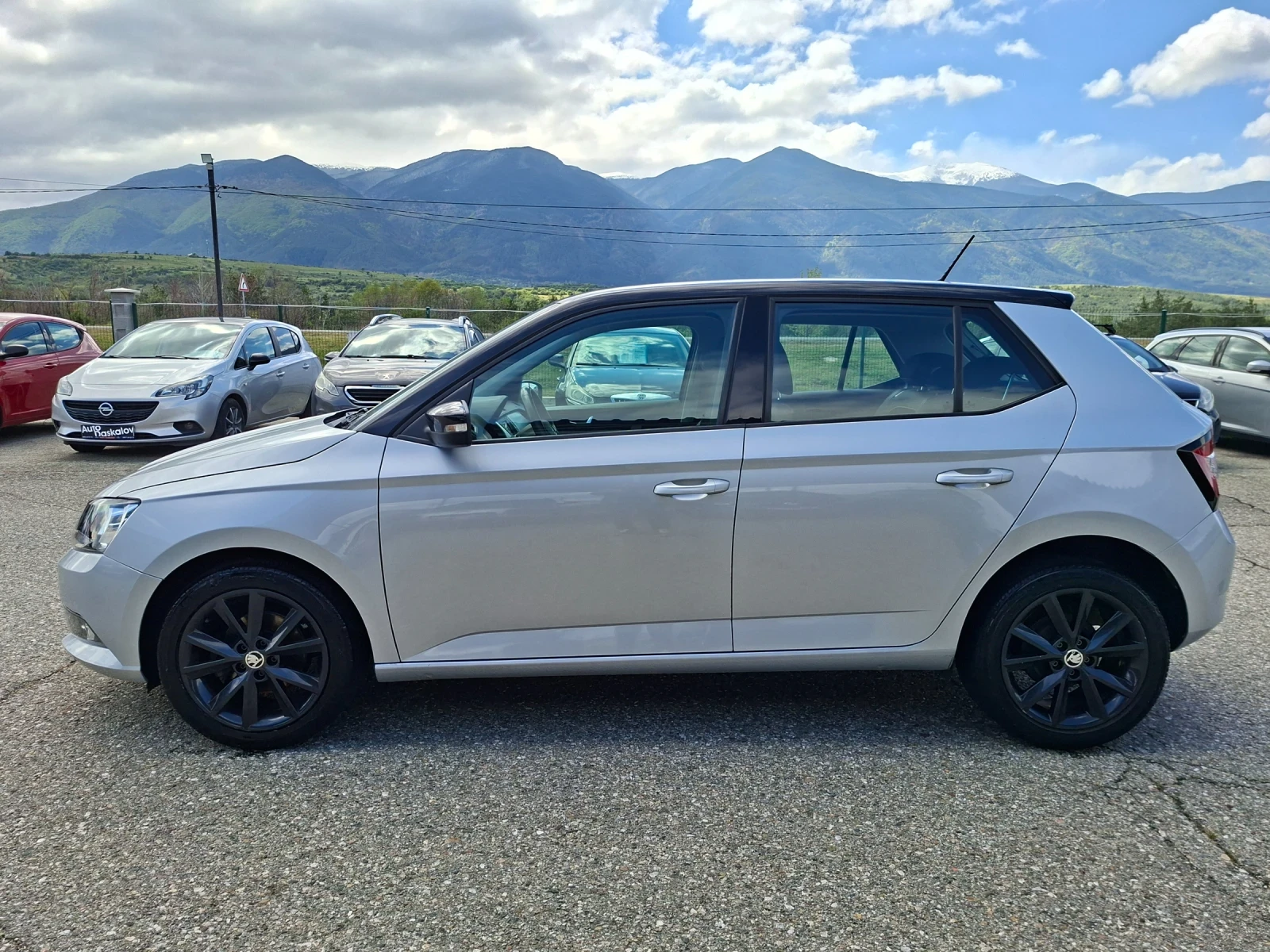 Skoda Fabia 1, 0 mpi, снимка 8 - Автомобили и джипове - 54388039