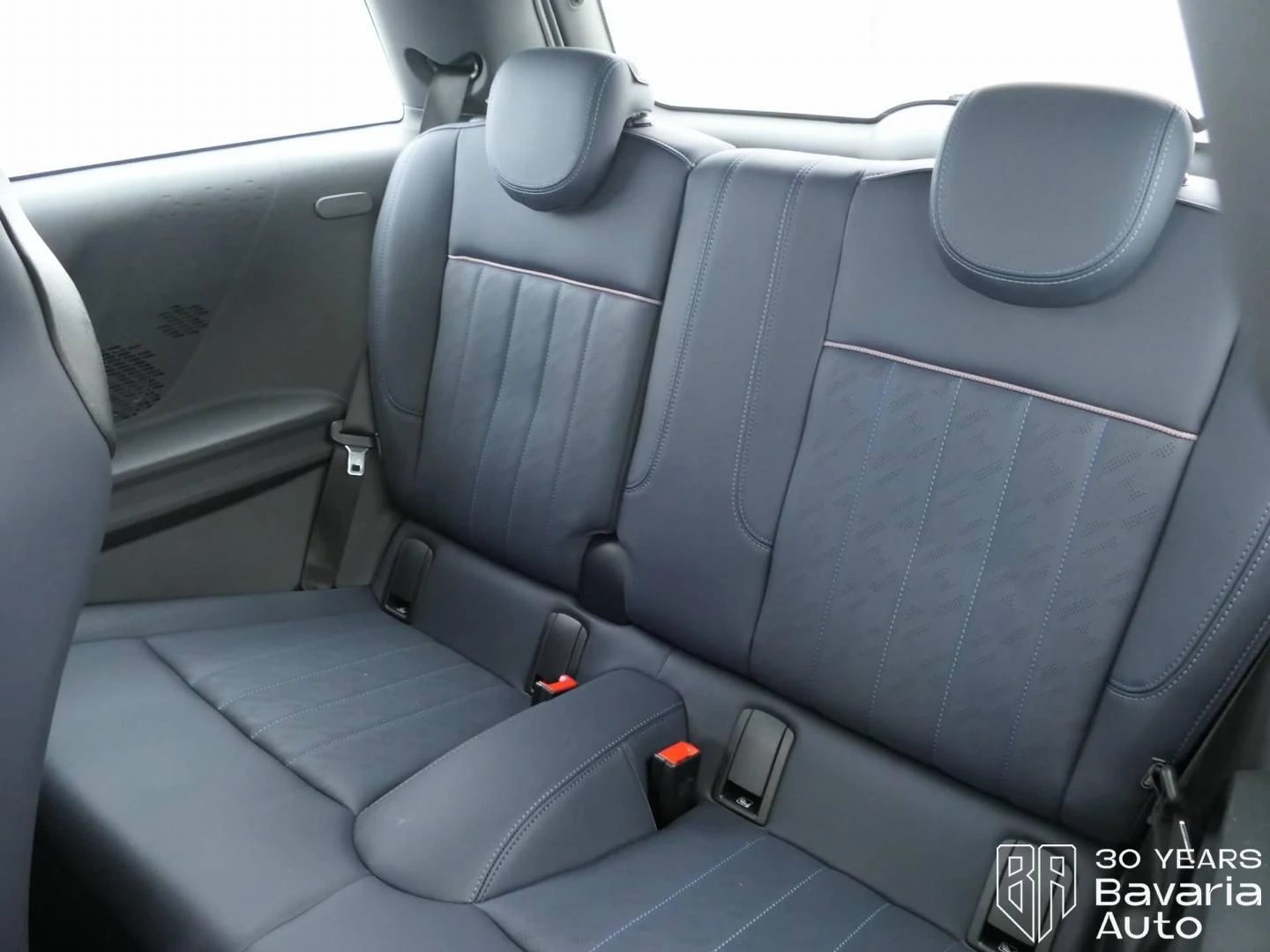Mini Cooper C Steptronic, снимка 8 - Автомобили и джипове - 54429397