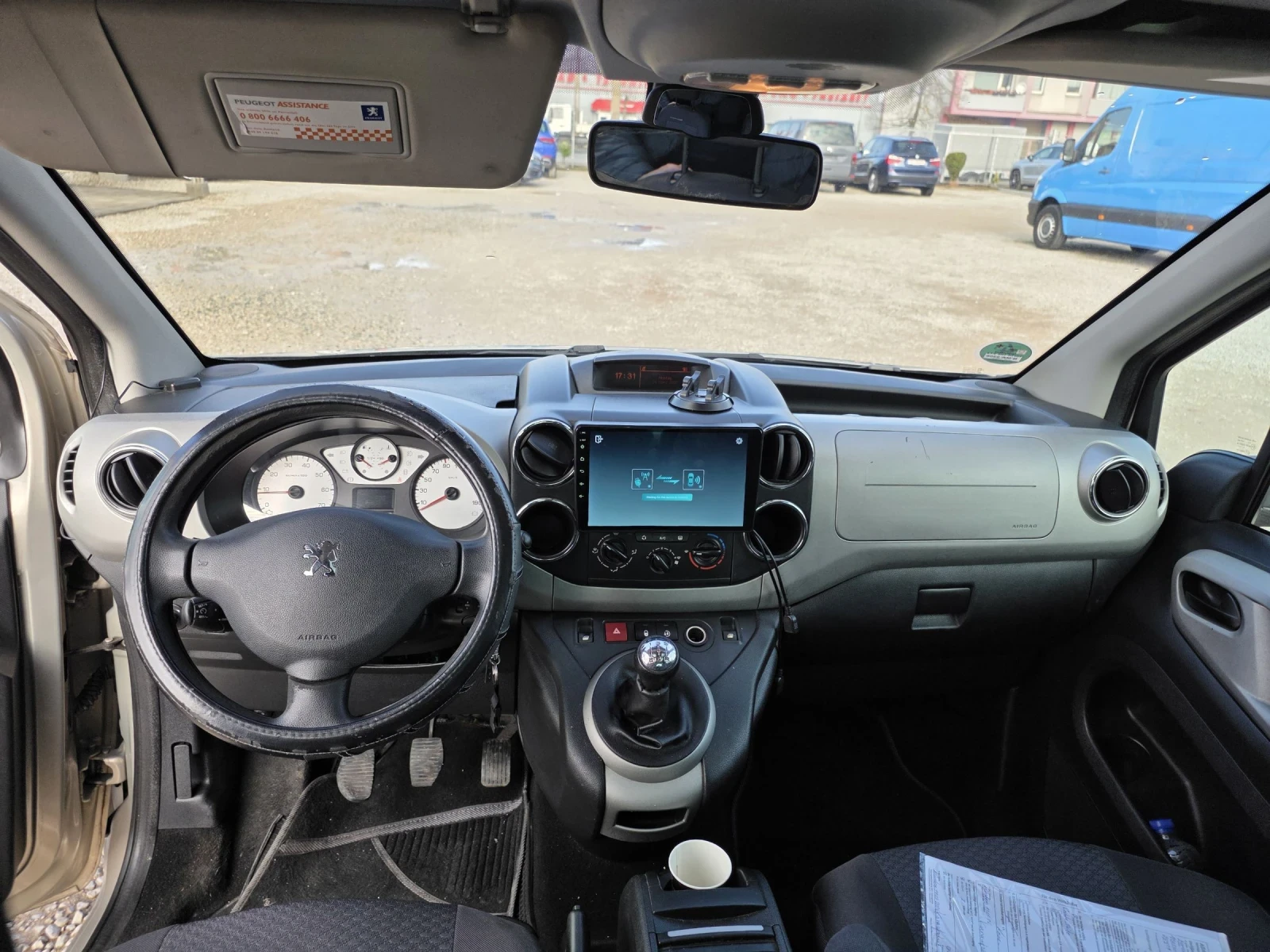 Peugeot Partner Tepee , снимка 9 - Автомобили и джипове - 54662968
