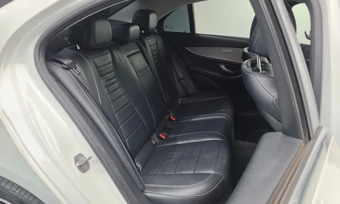 Mercedes-Benz E 350 AMG* 360* ПОДГРЕВ* ШИБЕДАХ* ЛИЗИНГ, снимка 9 - Автомобили и джипове - 54699024