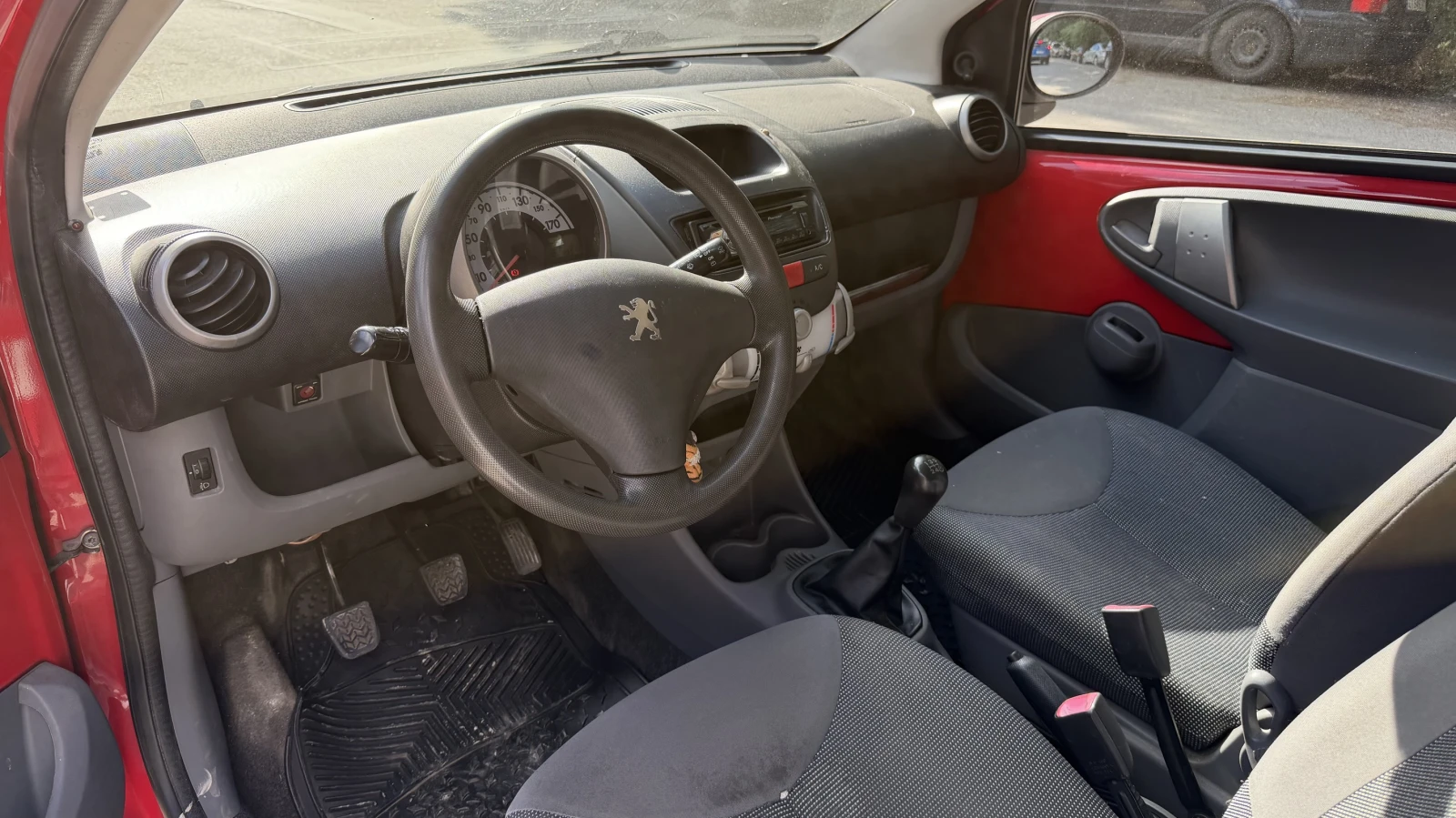 Peugeot 107, снимка 8 - Автомобили и джипове - 55076728
