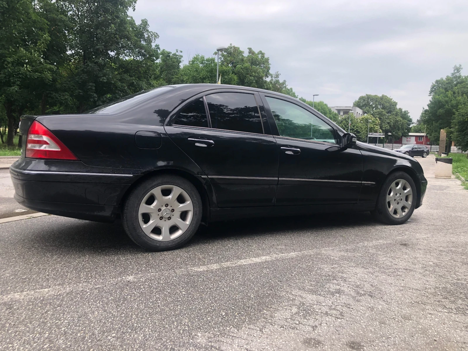 Mercedes-Benz C 230, снимка 3 - Автомобили и джипове - 55214750