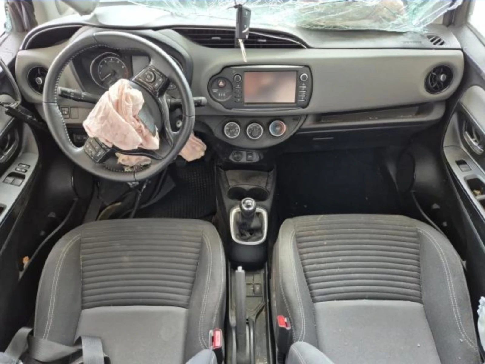 Toyota Yaris 1.i comfort | Mobile.bg � ����������� 5