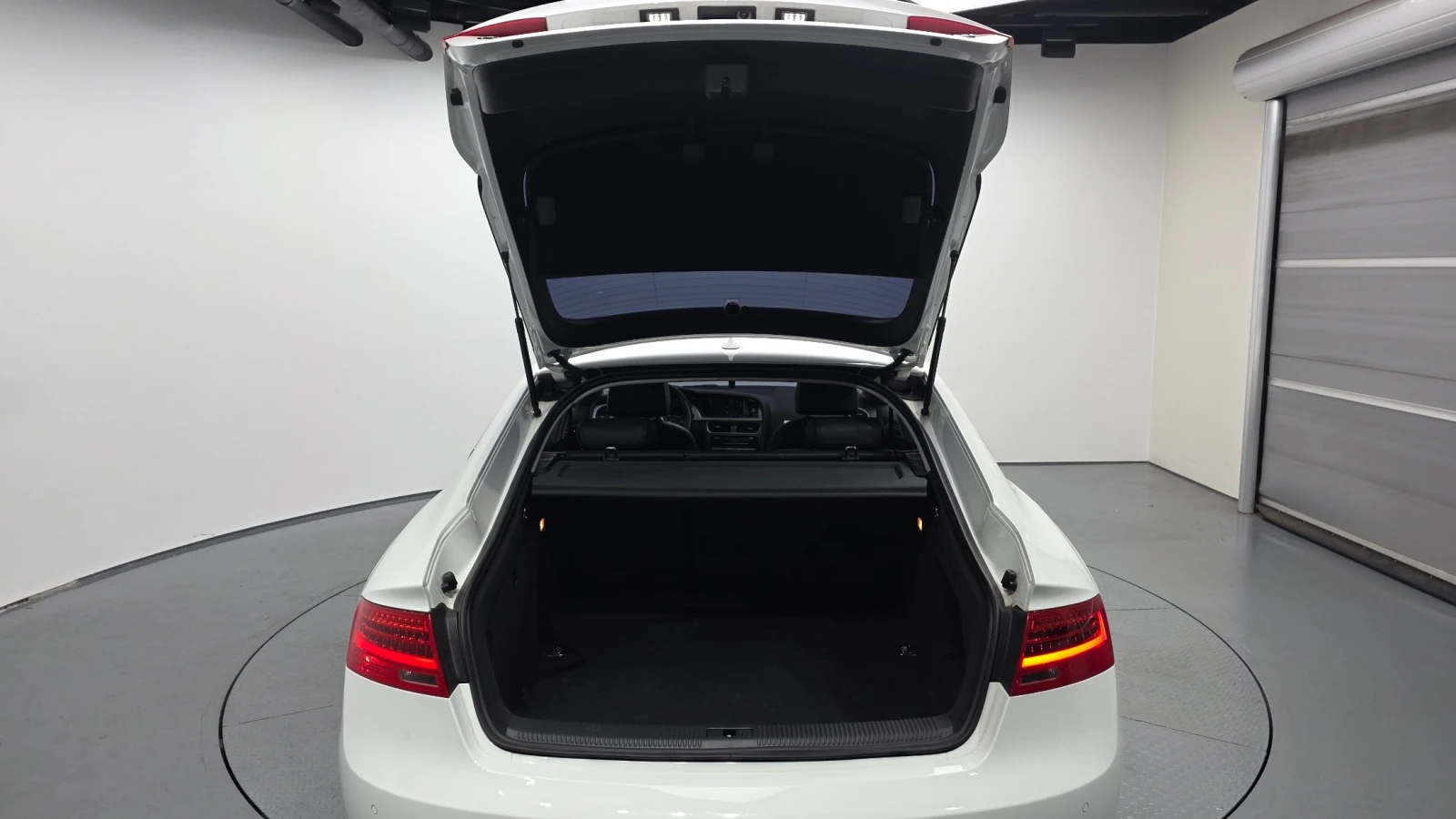 Audi A5 2.0 TDI Quattro Sportback, снимка 14 - Автомобили и джипове - 55230738