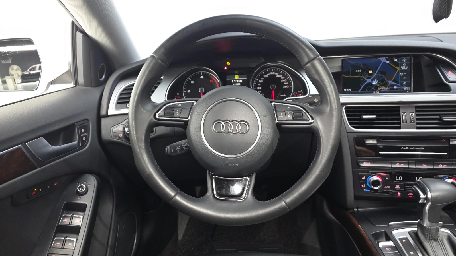 Audi A5 2.0 TDI Quattro Sportback, снимка 10 - Автомобили и джипове - 55230738