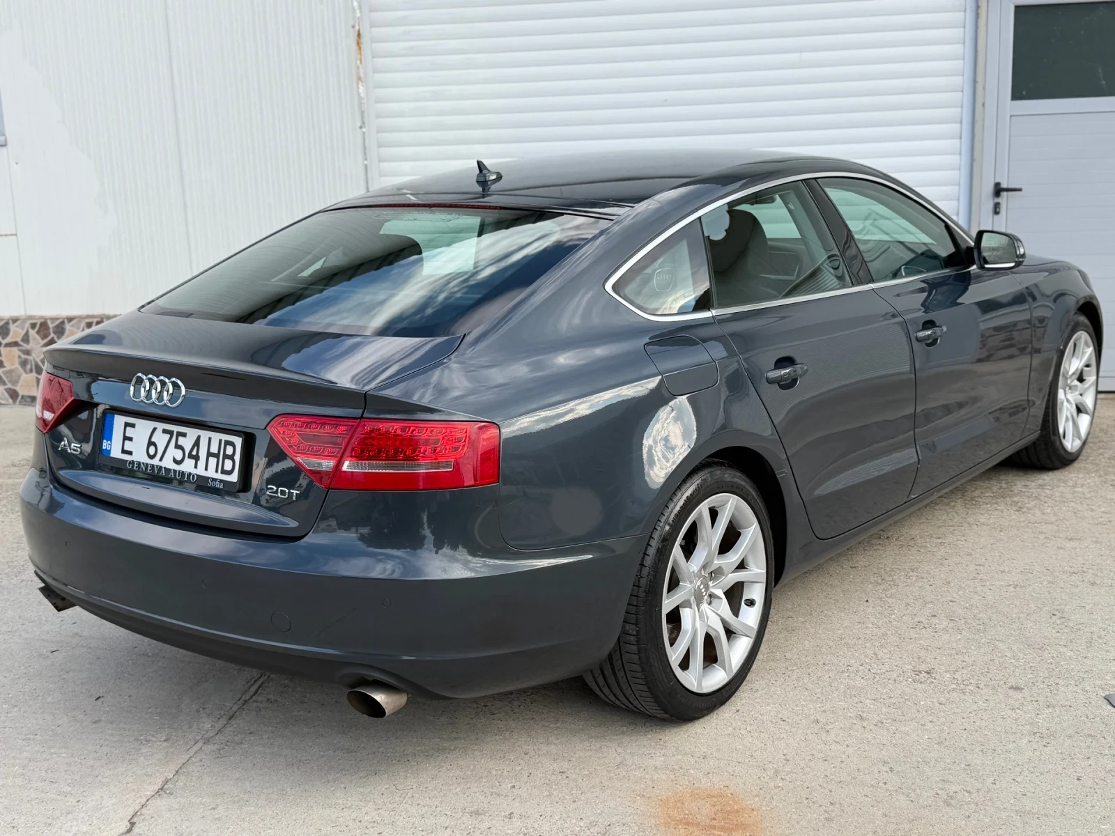 Audi A5 2.0TFSI, снимка 11 - Автомобили и джипове - 55392567