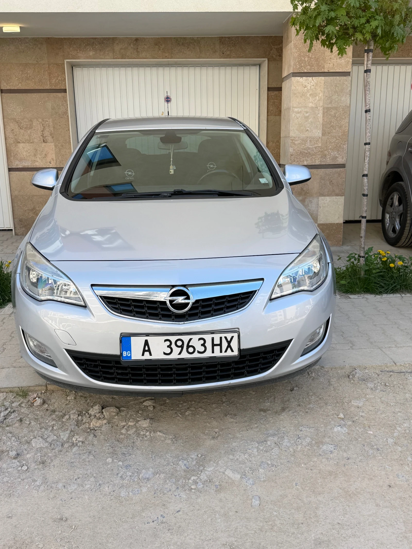 Opel Astra, снимка 6 - Автомобили и джипове - 55780392