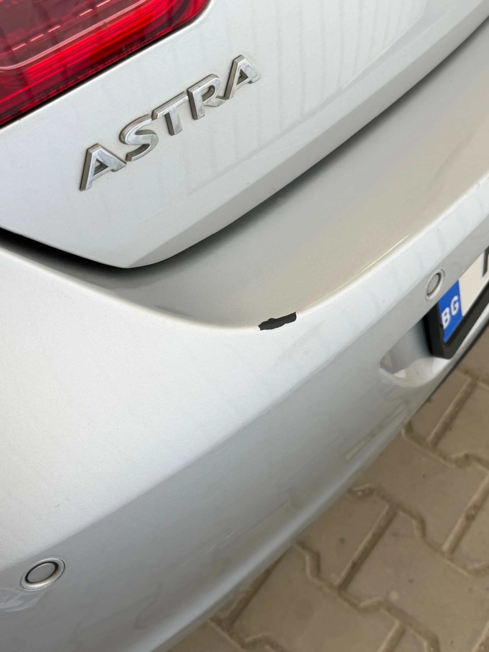 Opel Astra, снимка 14 - Автомобили и джипове - 55780392