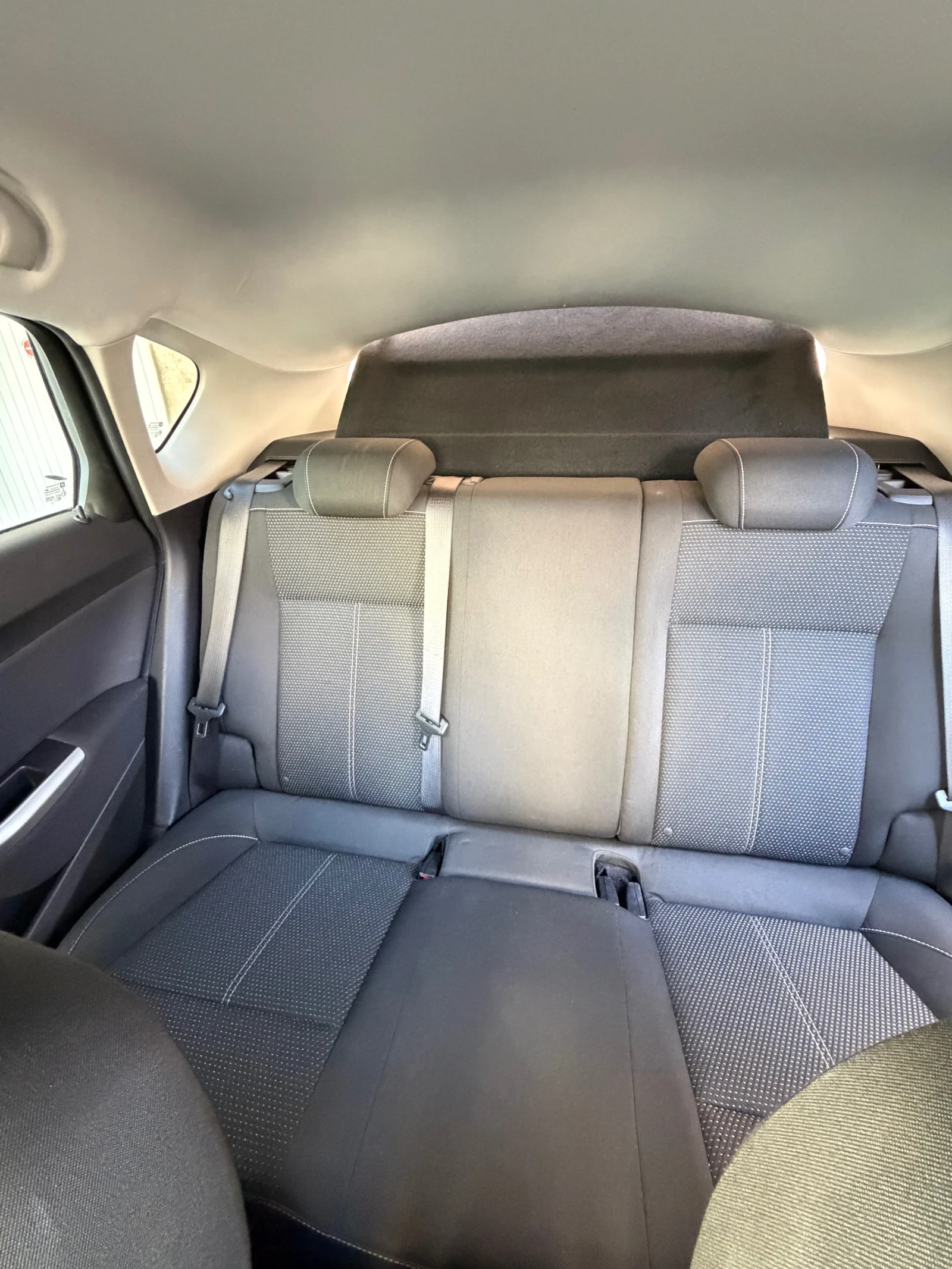 Opel Astra, снимка 10 - Автомобили и джипове - 55780392