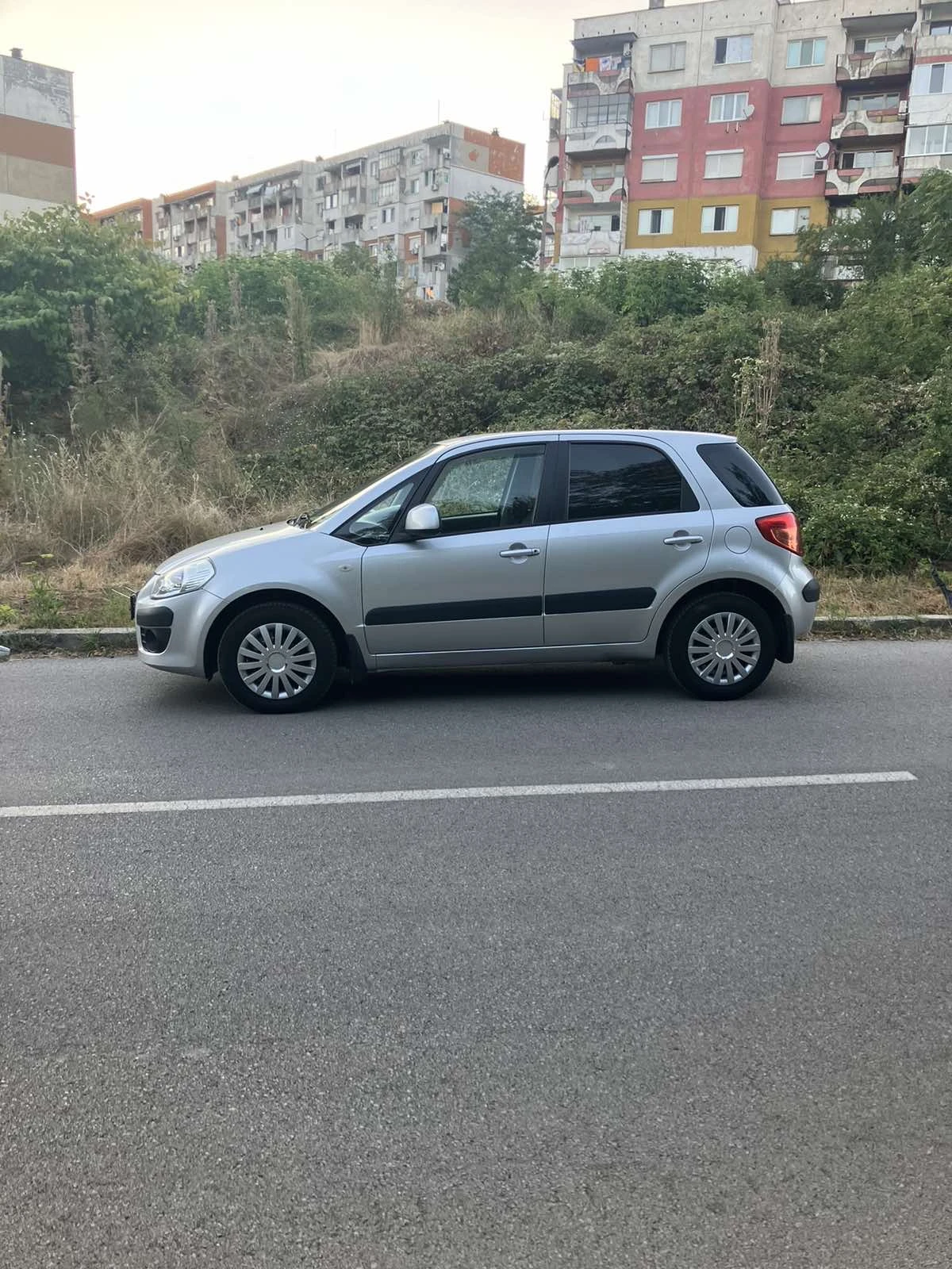 Suzuki SX4 1.6, снимка 2 - Автомобили и джипове - 55848136
