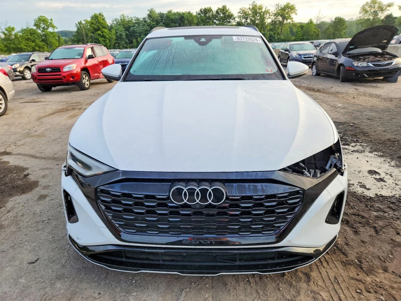 Audi Q8 E-�RON quattro Premium * CARFAX * A��������� | Mobile.bg � ����������� 5