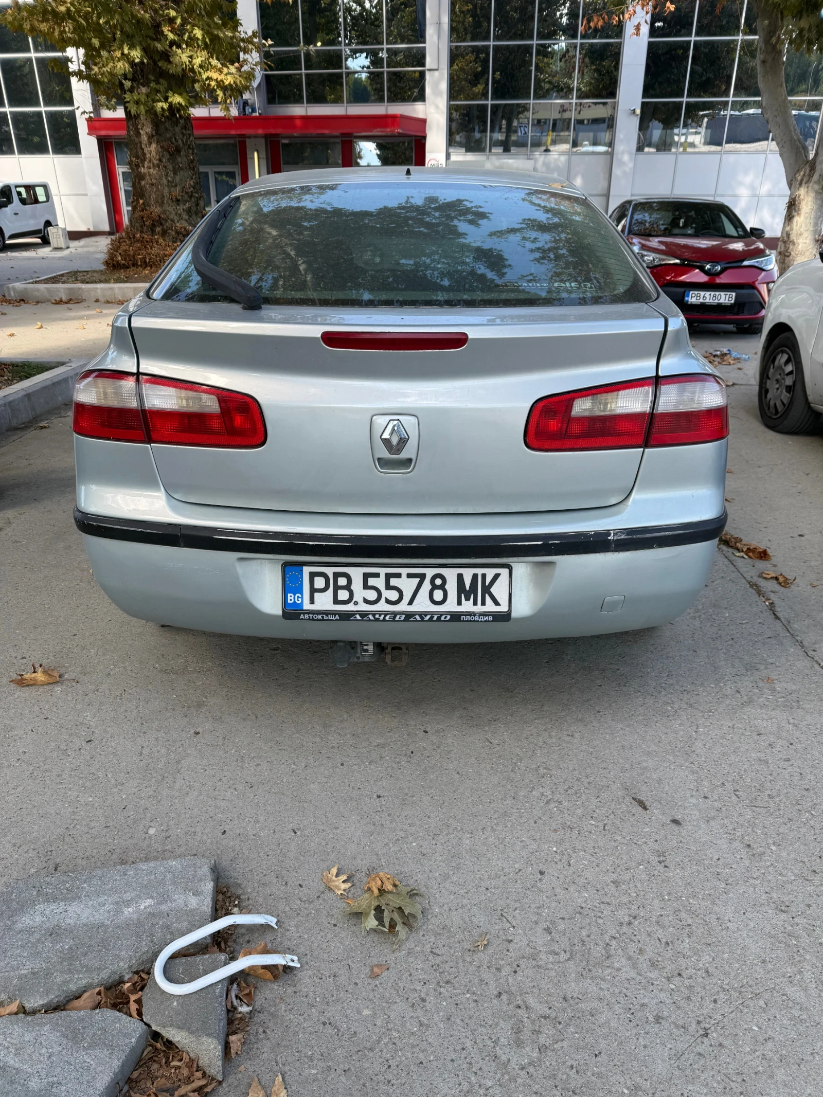 Renault Laguna 1.8, снимка 3 - Автомобили и джипове - 56531108