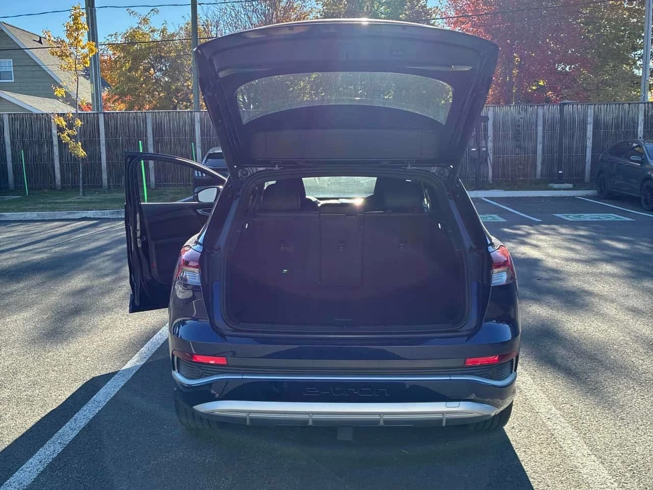 Audi E-Tron * Progressiv * CARFAX * ����� �� ����������� | Mobile.bg � ����������� 11