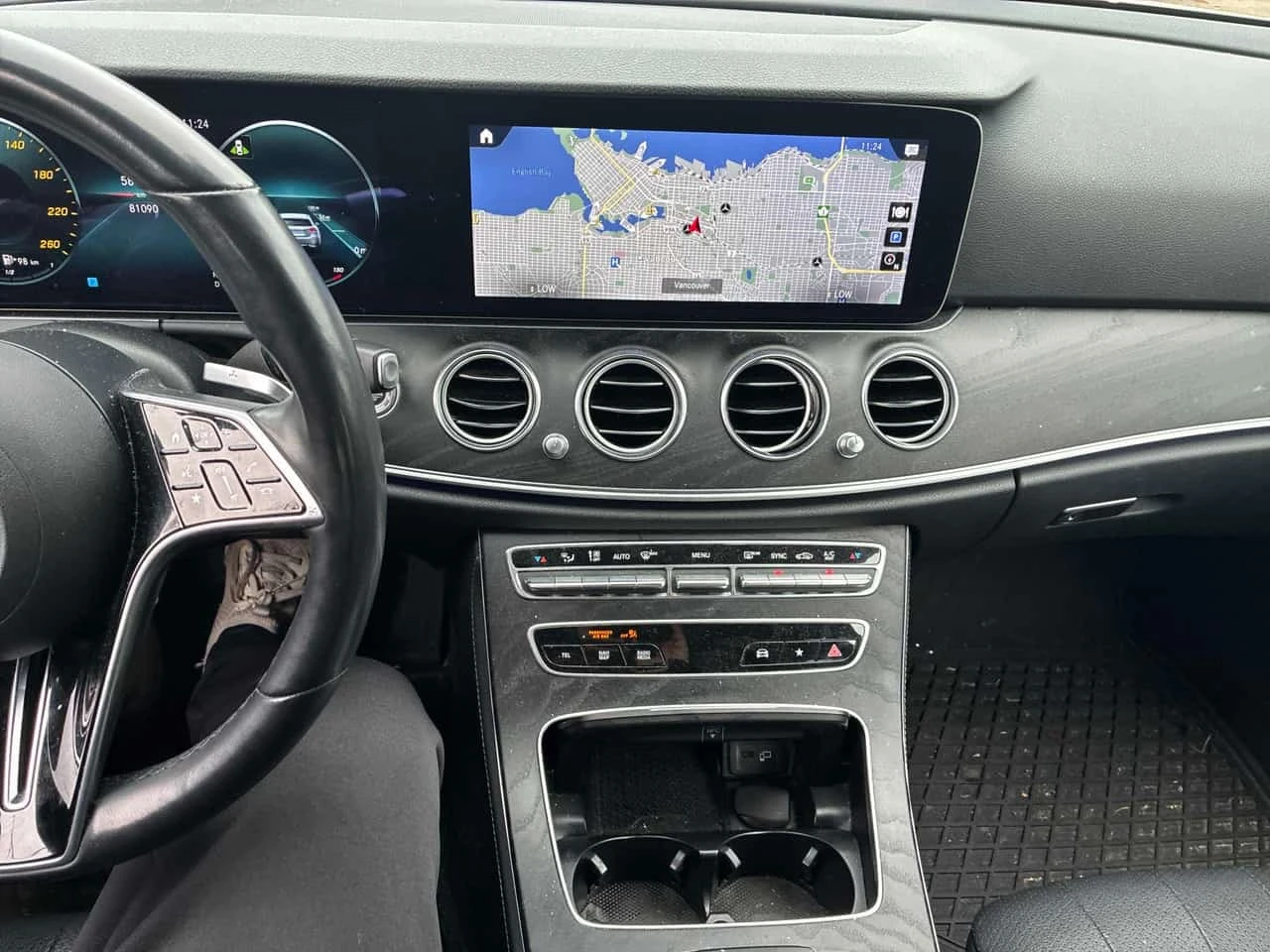 Mercedes-Benz E 350 4MATIC | CARFAX | ��������������� | Mobile.bg � ����������� 9