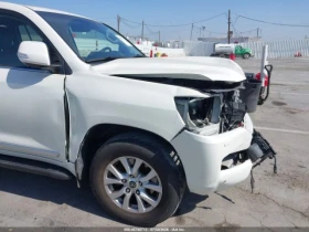 Toyota Land cruiser * LED* ПАНО* KEYLESS* Camera* ПОДГРЕВ* , снимка 16