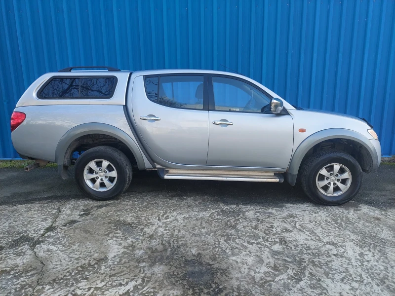 Mitsubishi L200 2.5, снимка 1 - Автомобили и джипове - 48773550