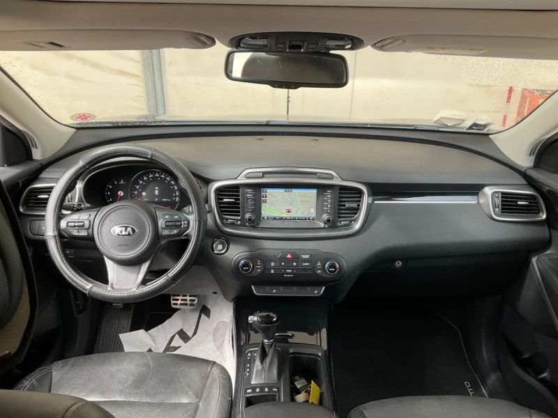 Kia Sorento 2.2crdi/Кожа/Панорама, снимка 7 - Автомобили и джипове - 48760194