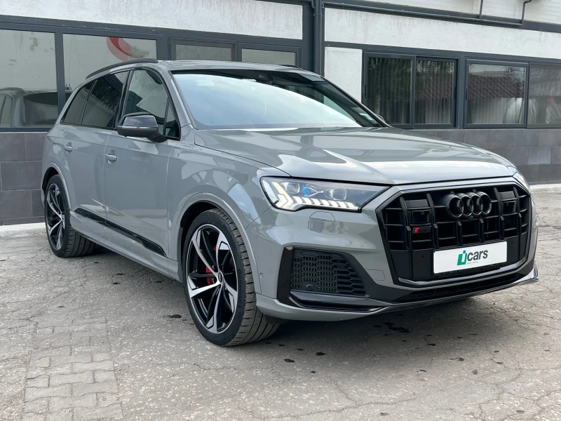 Audi SQ7 7 места , снимка 3 - Автомобили и джипове - 50229623