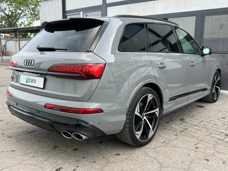 Audi SQ7 7 места , снимка 6 - Автомобили и джипове - 50229623