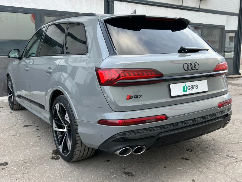 Audi SQ7 7 места , снимка 8 - Автомобили и джипове - 50229623