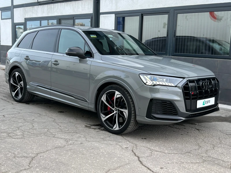 Audi SQ7 7 места , снимка 4 - Автомобили и джипове - 50229623