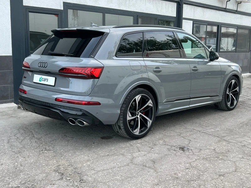 Audi SQ7 7 места , снимка 5 - Автомобили и джипове - 50229623