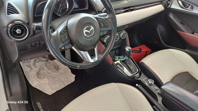 Mazda CX-3 1.5d Exceed Bose Edition Key Less, Head Up AWD , снимка 8 - Автомобили и джипове - 51153563