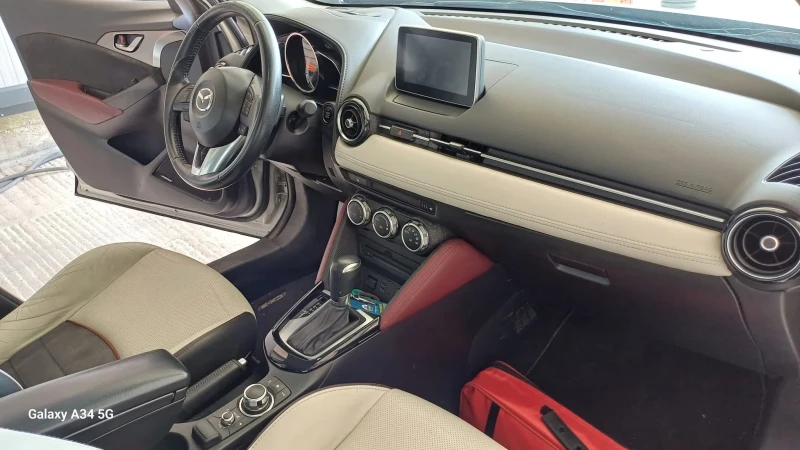Mazda CX-3 1.5d Exceed Bose Edition Key Less, Head Up AWD , снимка 10 - Автомобили и джипове - 51153563